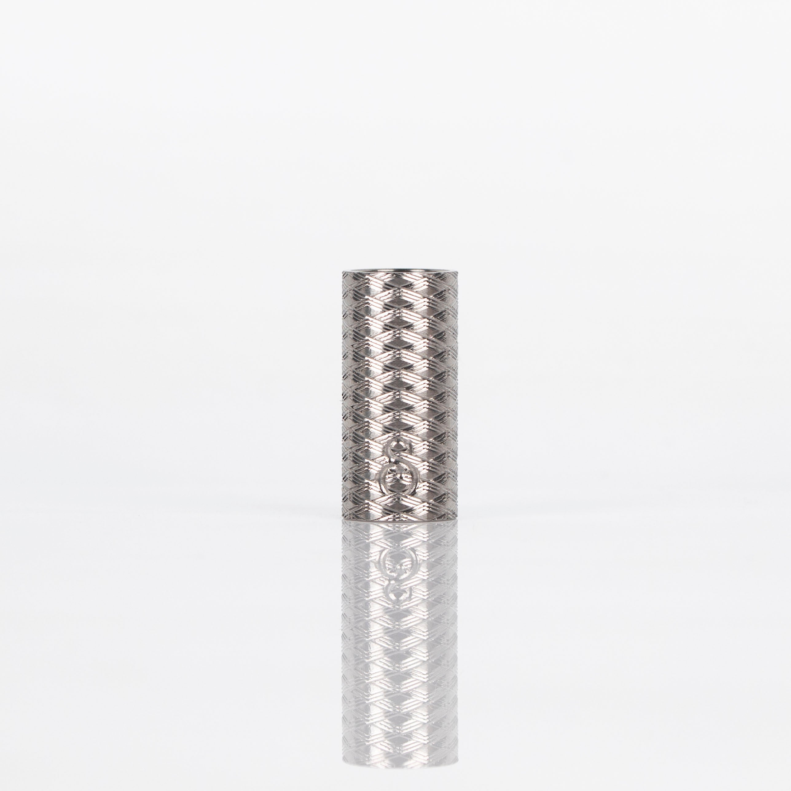 Vortex Sleeve: Titanium Argyle