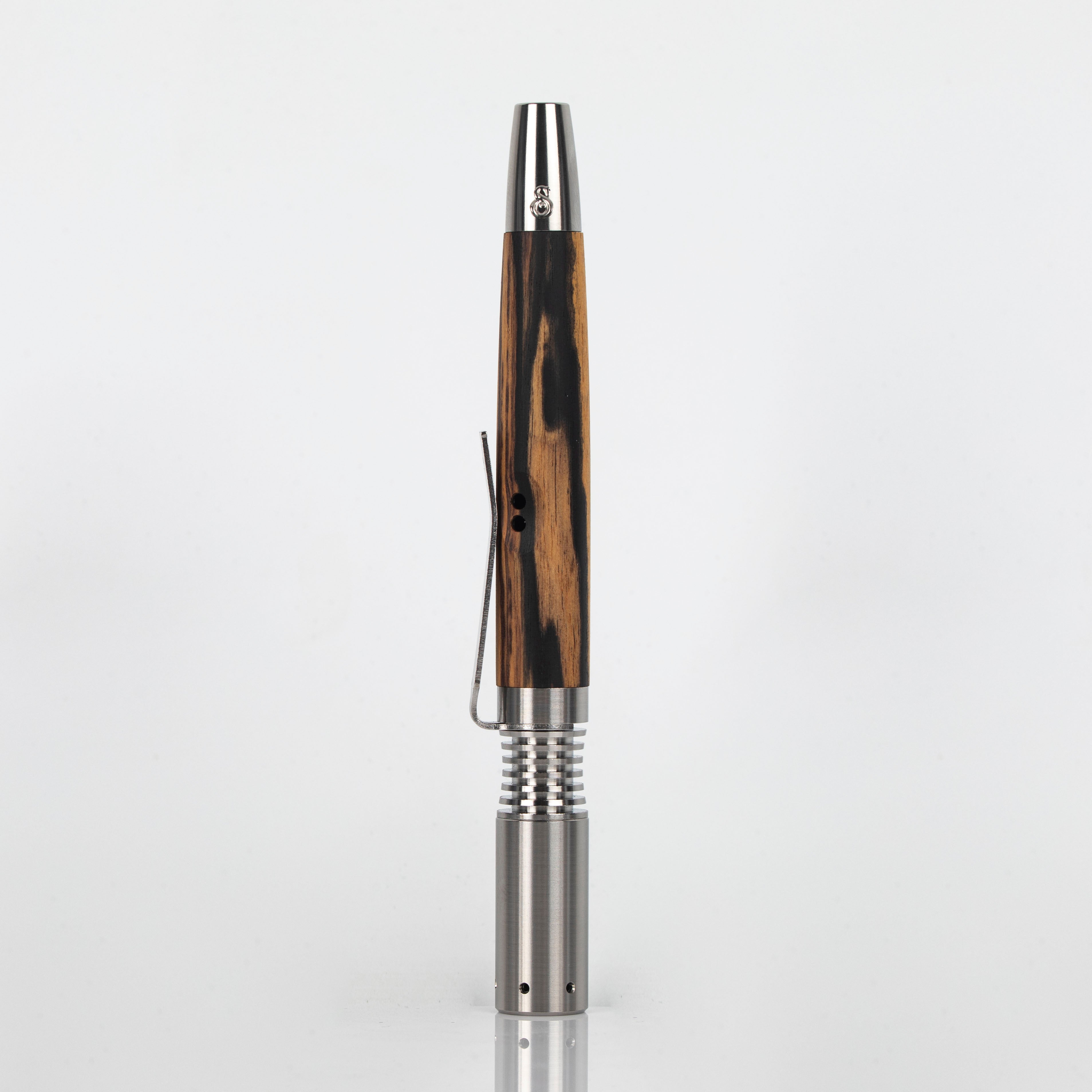 Classic Heritage Vortex: Black & White Ebony