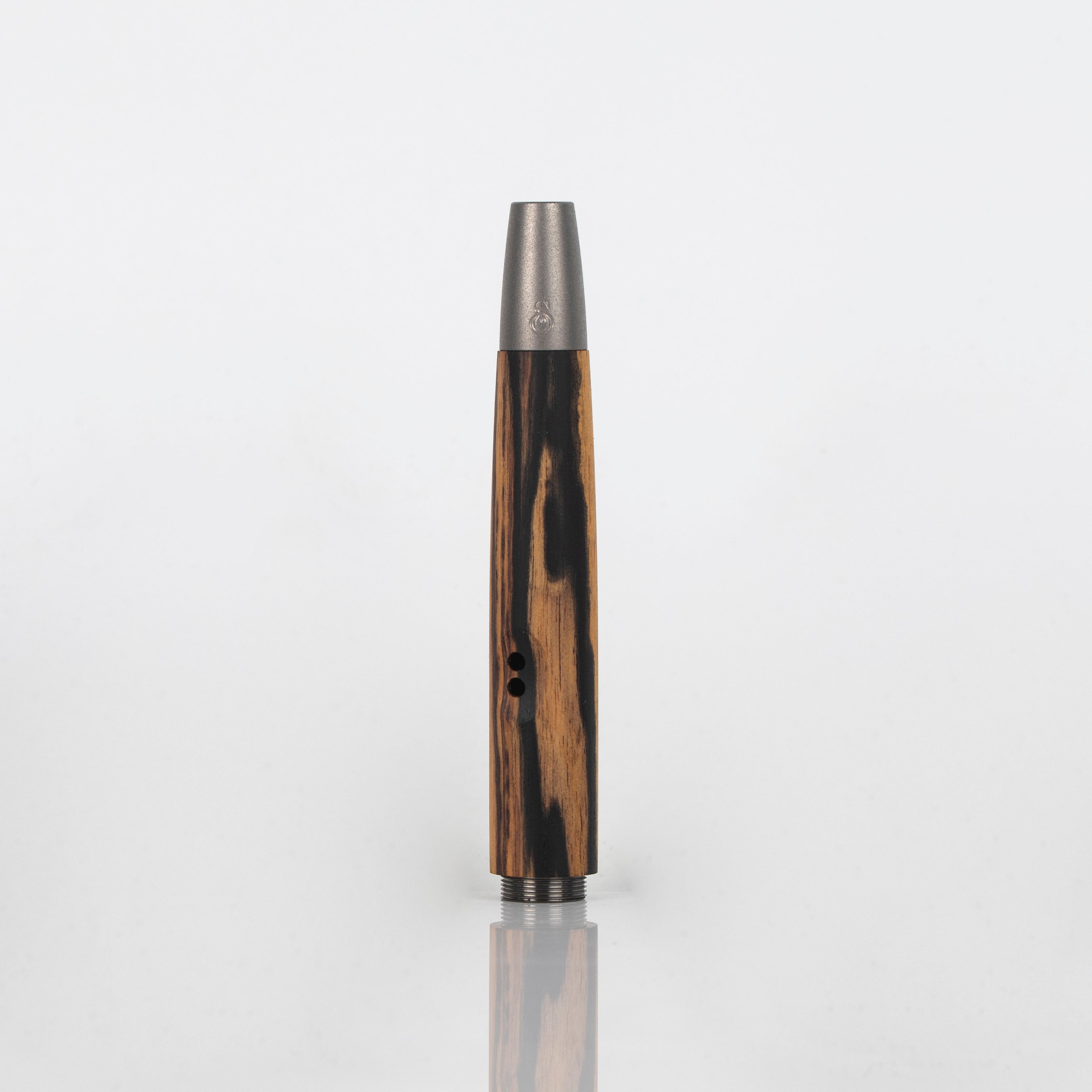 Classic Heritage Vortex: Black & White Ebony