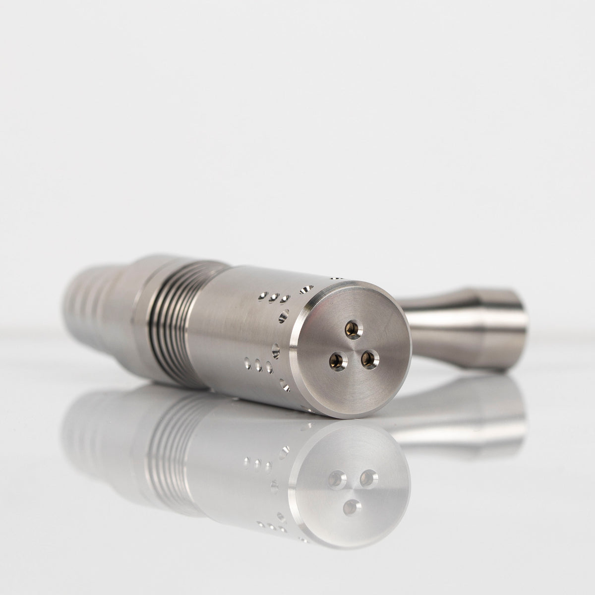 Hydro XL stainless steel thermal assembly showing the three-post key face and heat zone markings